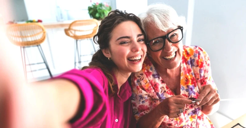 50 Yaş Krizi: Bilim İnsanları Yaşlanmanın Hızlandığı O Kritik Eşiği Açıkladı!