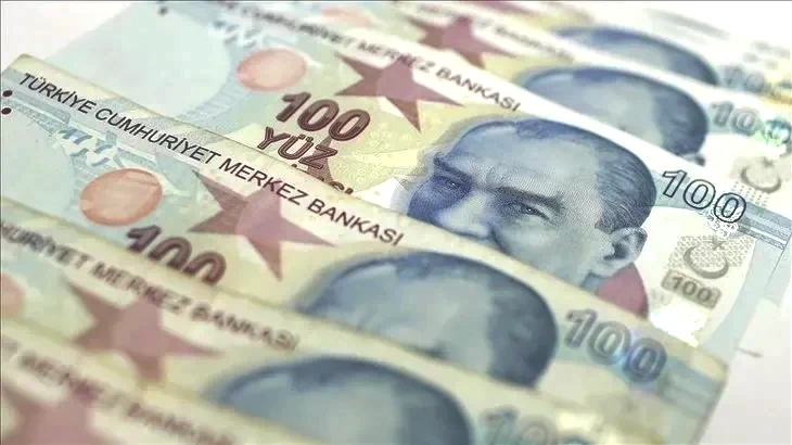 Taşıt kredilerinde faizler düştü! Otomobil almanın tam zamanı mı? 400 bin TL’nin geri ödemesi ne kadar? İşte örnek hesaplama…