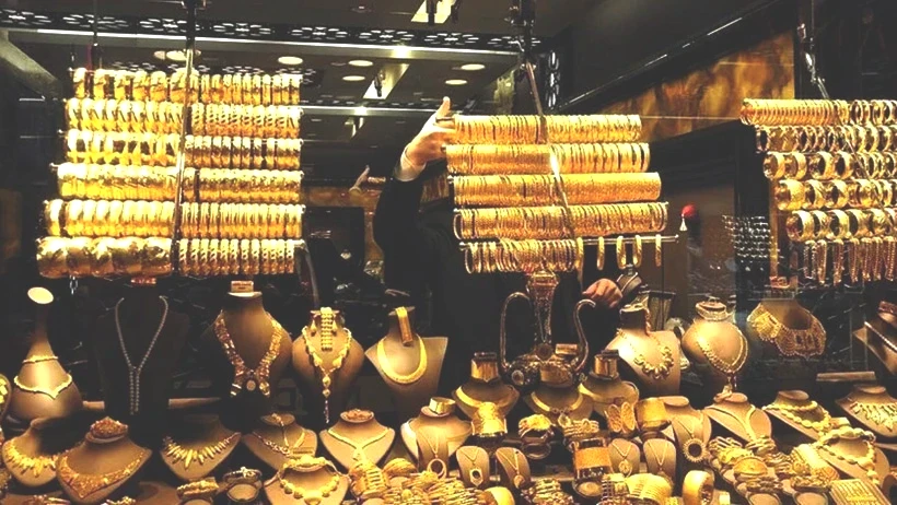 Altın Sert Çakıldı: Gram Altın Saatler İçinde Buharlaştı! Yatırımcılar Panikte - Resim : 1