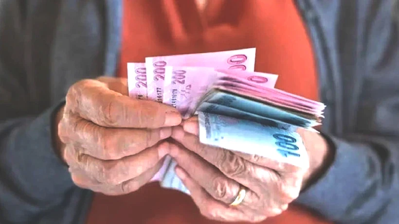 Milyonlarla Erken Emeklilik Kapısı Açıldı! Yasa Meclis’e Geliyor: Kimler Erken Emeklilikten Yararlanacak? - Resim: 9