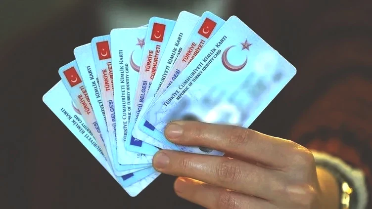 Ehliyet yenileme bu ay son mu, ne zaman bitiyor? Ehliyet yenileme nasıl ve nereden yapılır? Cezası ne kadar?