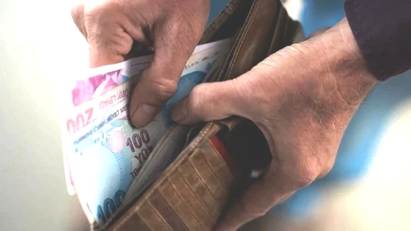 SGK Düğmeye Bastı! Tamamlayıcı Emeklilik Sistemi Geliyor: Çalışan Emeklilere Çifte Maaş Ödemesi - Resim : 1