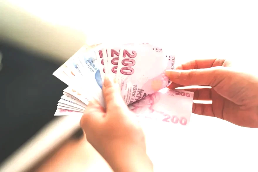 ERGÜN ATALAY’DAN ASGARİ ÜCRET AÇIKLAMASI 2 ERGÜN ATALAY’DAN ASGARİ ÜCRET AÇIKLAMASI 2