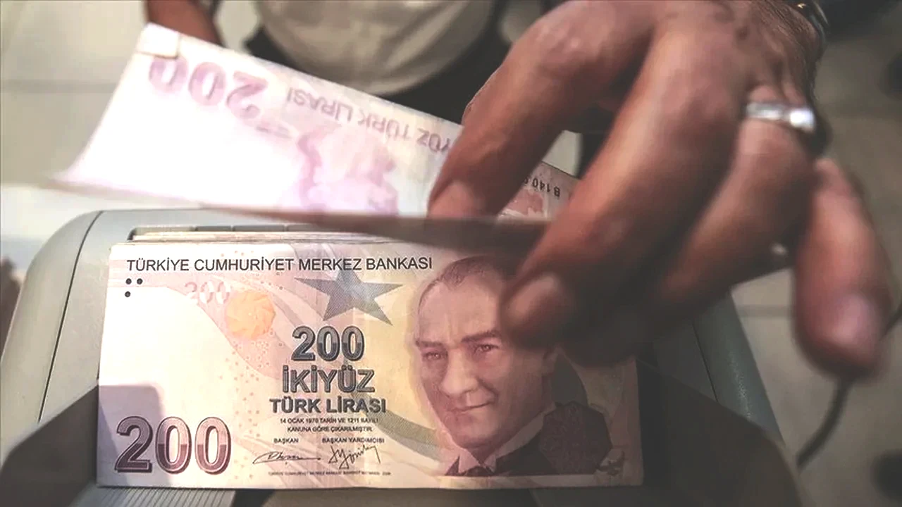 Asgari ücret zammında kritik tahmin! İsa Karakaş net rakam verdi