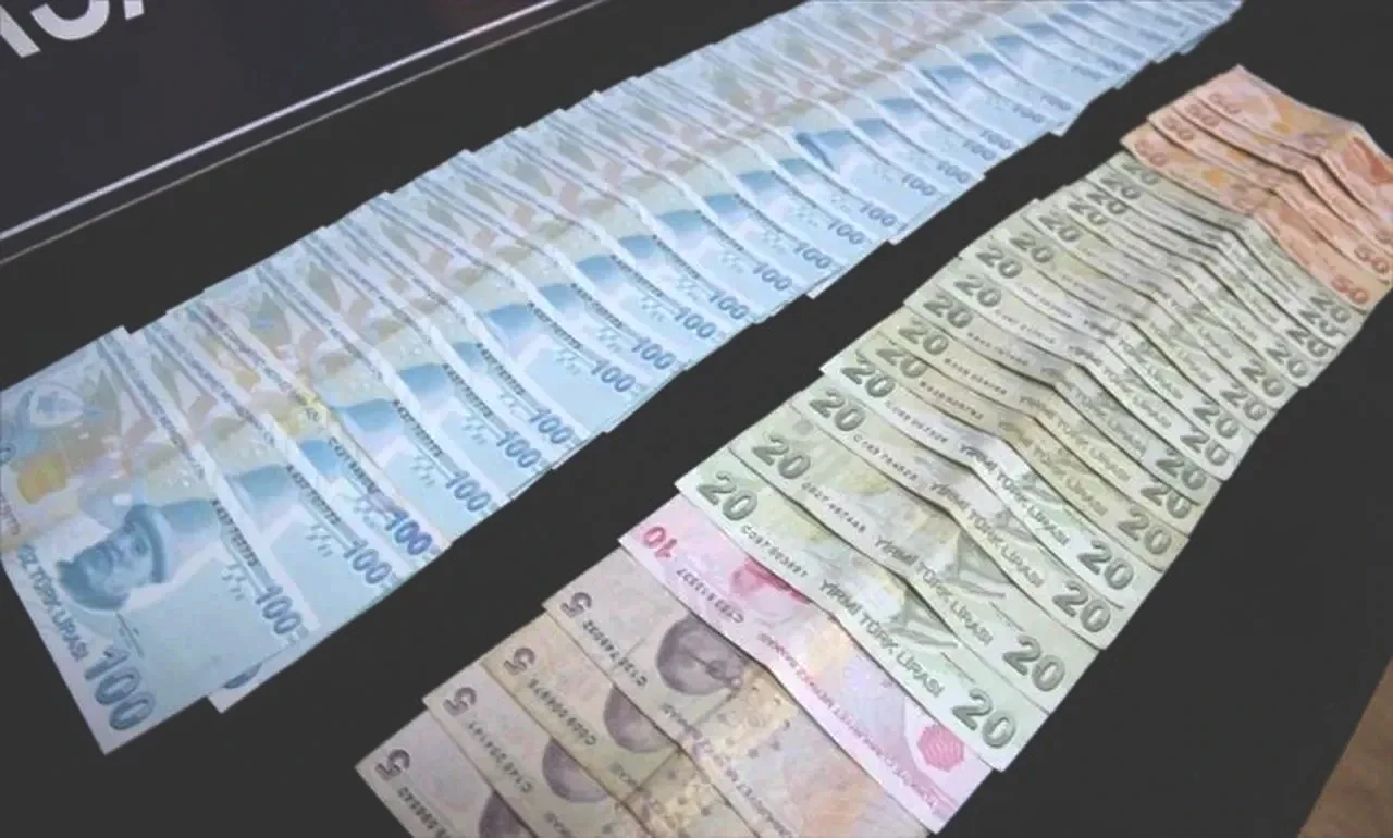 Asgari ücret zammında kritik tahmin! İsa Karakaş net rakam verdi