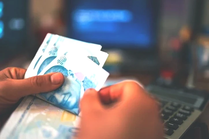 AKBANK EMEKLİ PROMOSYONU 2025 AKBANK EMEKLİ PROMOSYONU 2025