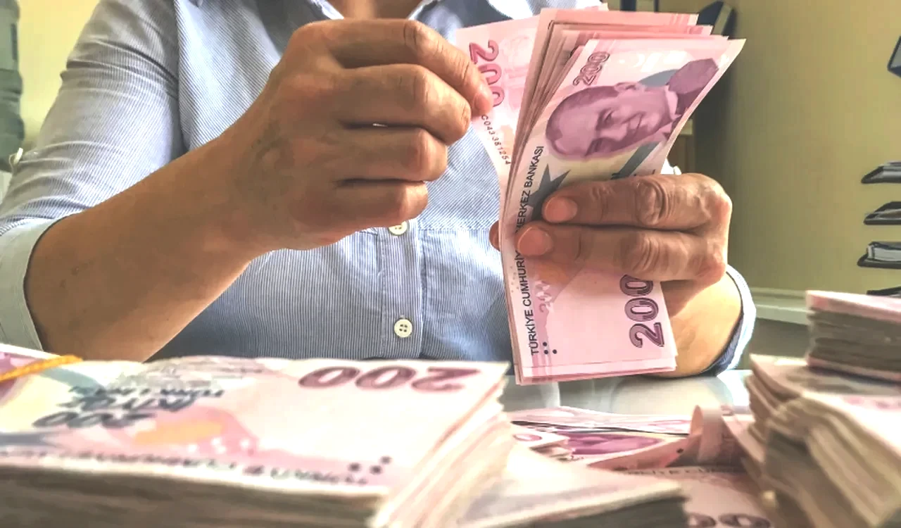 Asgari Ücrette Yeni Teklif 'Ocak Beklenmeden Zam Yapılsın'