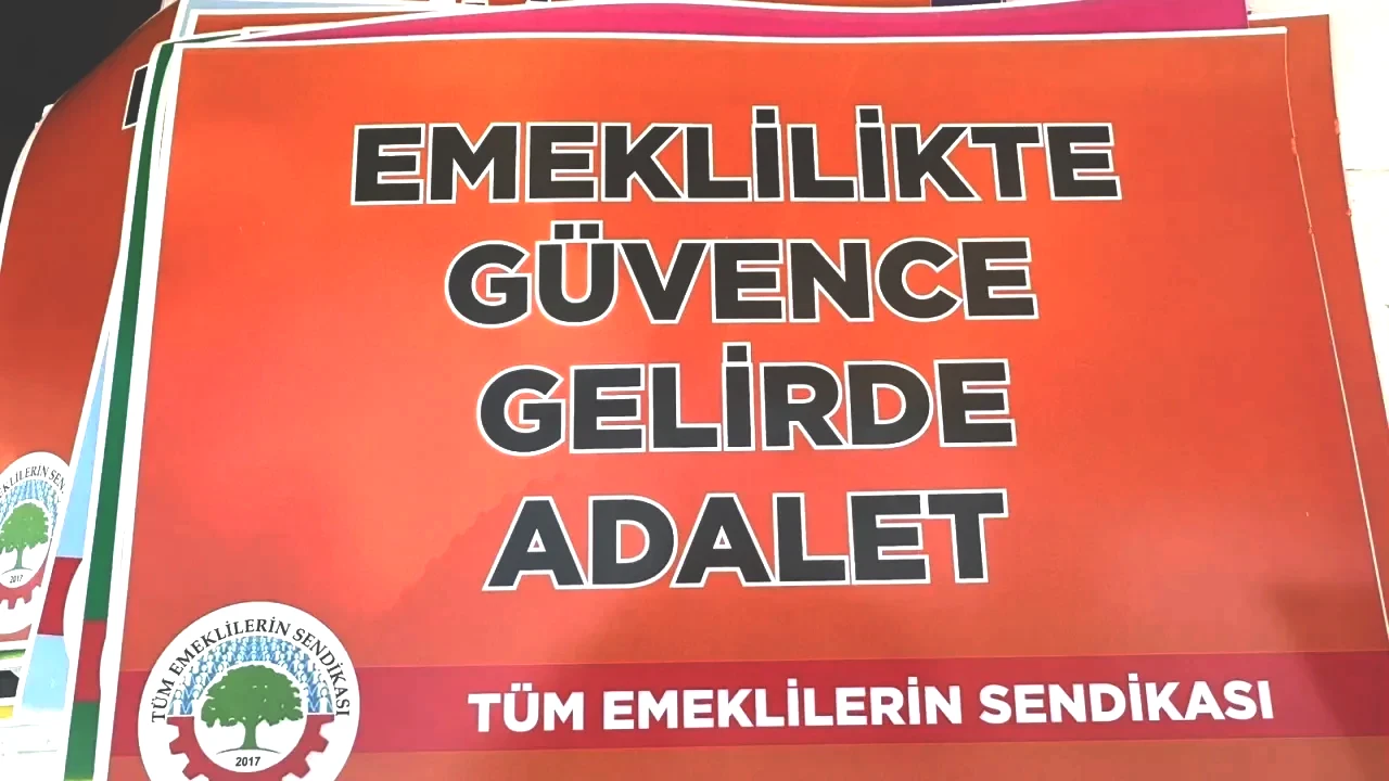 Emeklilerden hükümete seyyanen zam ve intibak yasası çağrısı