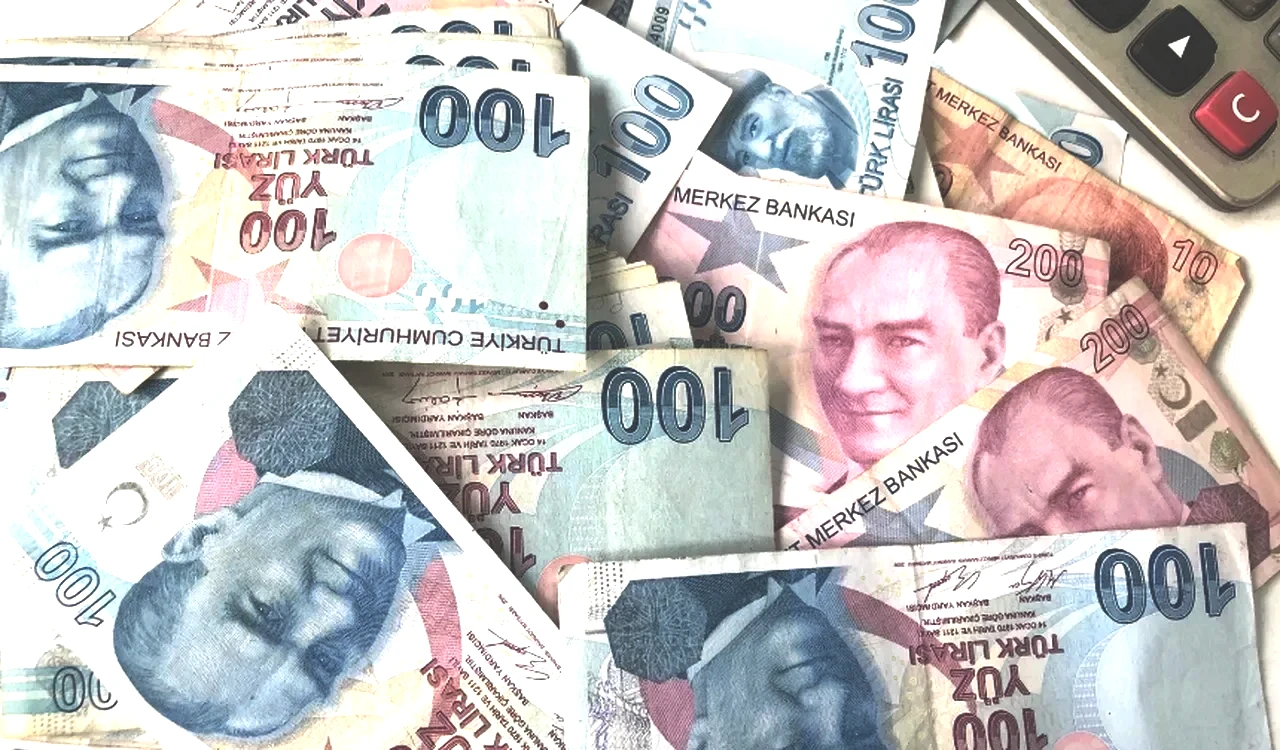 EMEKLİLİKTE KADEME BEKLEYENLER