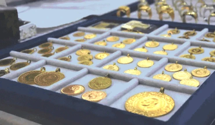 22 AYAR BİLEZİK FİYATI NE KADAR, KAÇ TL Çeyrek altın fiyatı, gram altın fiyatı ne kadar İşte 26 Kasım altın fiyatlarındaki son durum 22 AYAR BİLEZİK FİYATI NE KADAR, KAÇ TL Çeyrek altın fiyatı, gram altın fiyatı ne kadar İşte 26 Kasım altın fiyatlarındaki son durum