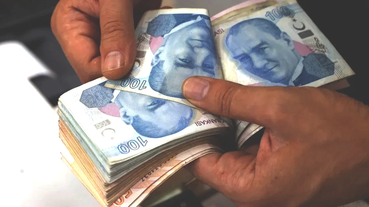 Memur ve emekli maaşına yapılacak zam kesinleşiyor: İşte meslek meslek yeni maaş tablosu!