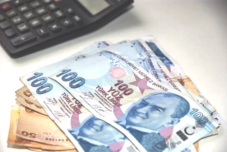 EN DÜŞÜK EMEKLİ AYLIĞI 2026 ARTACAK MI EN DÜŞÜK EMEKLİ AYLIĞI 2026 ARTACAK MI