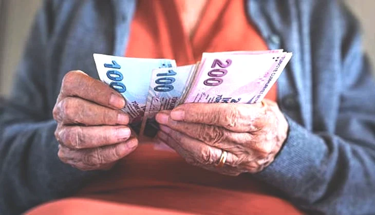 SSK VE BAĞKUR EMEKLİLERİNE NE KADAR ZAM OLACAK SSK VE BAĞKUR EMEKLİLERİNE NE KADAR ZAM OLACAK